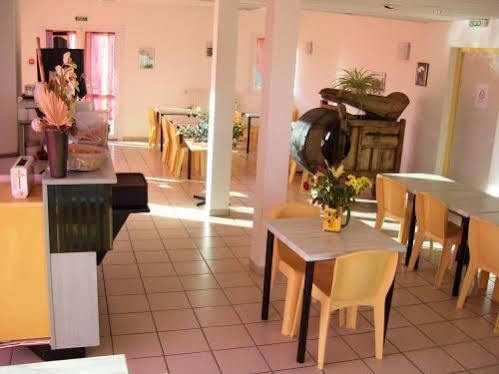 Sev'Hotel Sévérac-le-Château Exteriör bild